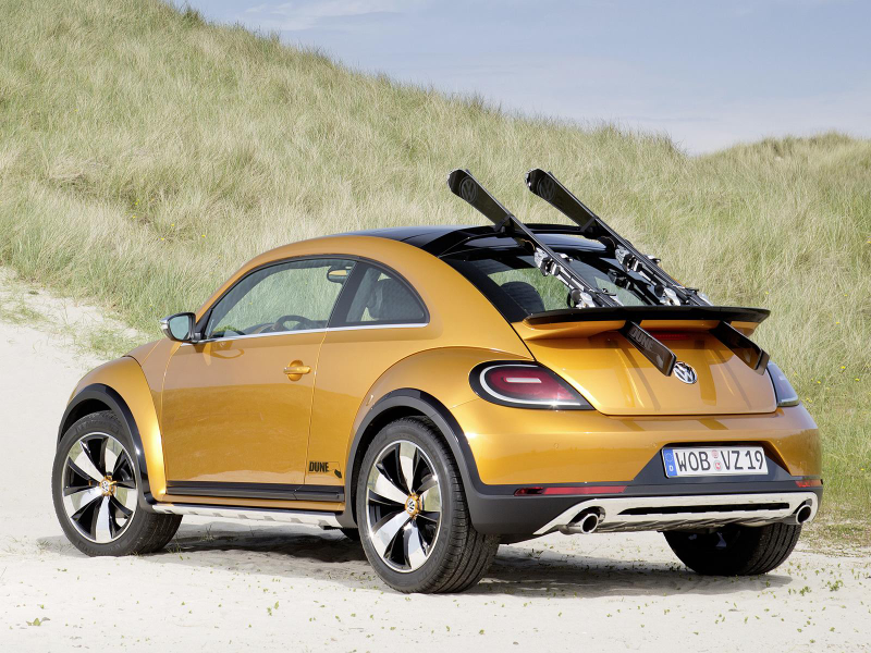 Illustration for article titled 'Off-Road' VW Beetle Dune Is Go For Production, With Ragtop Version!